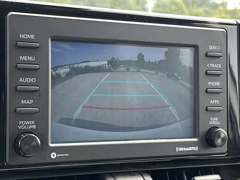 Used 2021 Toyota RAV4 XLE AWD/4WD image 13