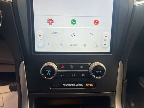 Used 2022 Ford Edge SEL w/ Convenience Package image 30