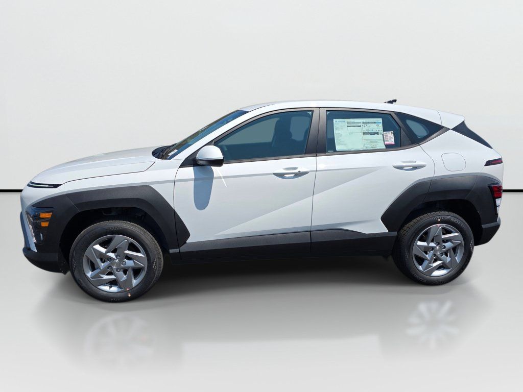 New 2027 Hyundai Kona SE AWD/4WD image 6