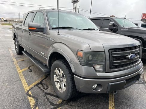 Used 2014 Ford F150 FX4 w/ Equipment Group 402A Luxury image 2