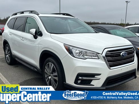 Used 2022 Subaru Ascent Limited w/ Technology Package image 1