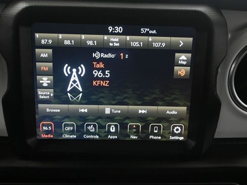 Used 2021 Jeep Gladiator Rubicon image 18