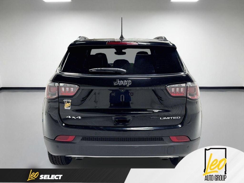 Used 2023 Jeep Compass Limited AWD/4WD image 9