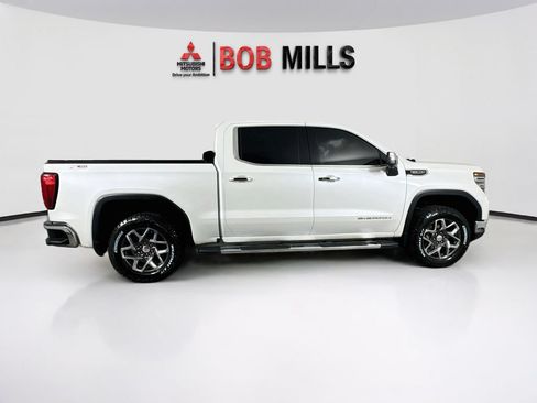 Used 2024 GMC Sierra 1500 SLT w/ SLT Premium Plus Package AWD/4WD image 8