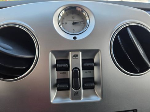 Used 2006 Chrysler PT Cruiser Touring FWD image 18