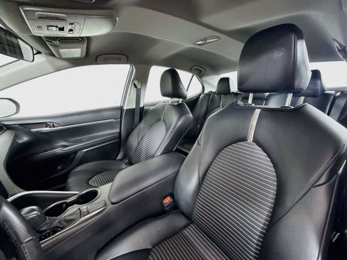 Certified 2024 Toyota Camry SE FWD image 3