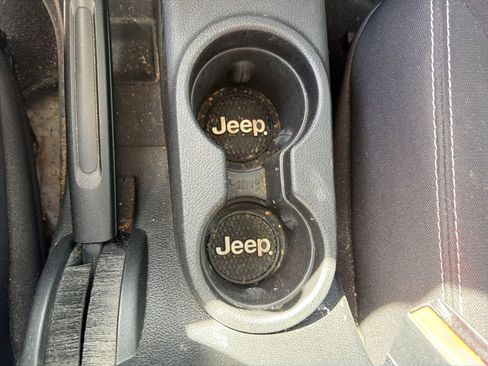 Used 2014 Jeep Wrangler Sahara w/ Trailer Tow Group AWD/4WD image 23