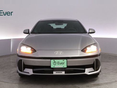 Used 2024 Hyundai Ioniq 6 Limited RWD image 12