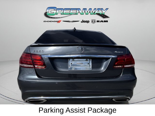 Used 2016 Mercedes-Benz E 350 4MATIC Sedan image 4