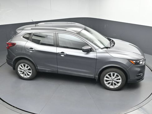Used 2020 Nissan Rogue Sport SV FWD image 31