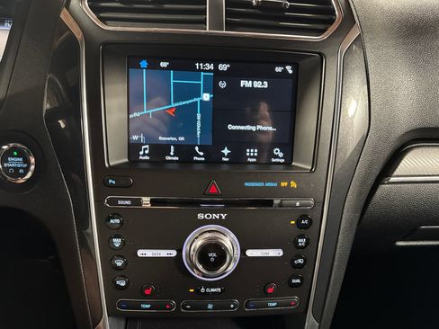 Used 2017 Ford Explorer Sport AWD/4WD image 21