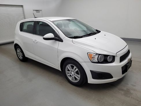 Used 2016 Chevrolet Sonic LT FWD image 11