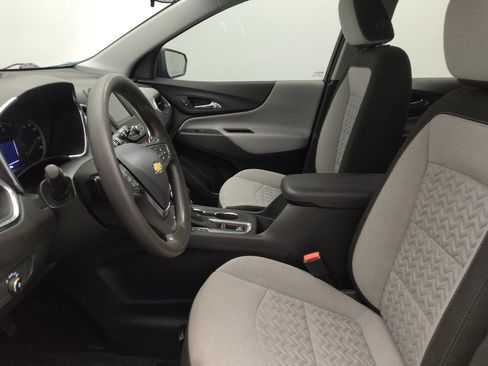 Used 2024 Chevrolet Equinox LS image 17