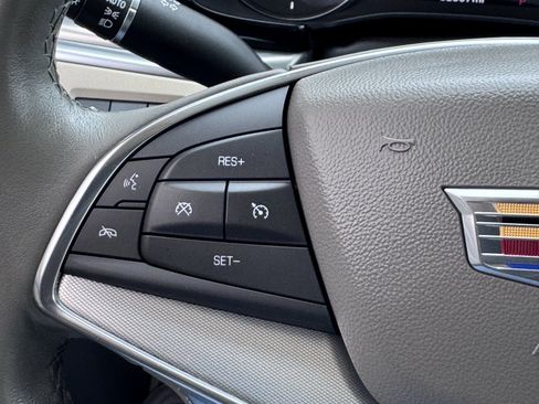 Used 2021 Cadillac XT5 Premium Luxury image 28