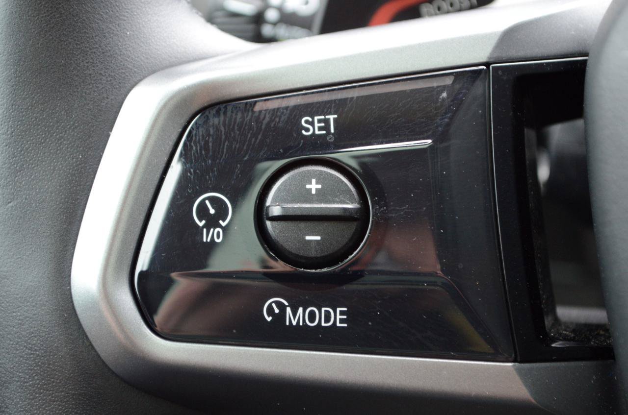 Used 2025 BMW X3 xDrive30i AWD/4WD image 33