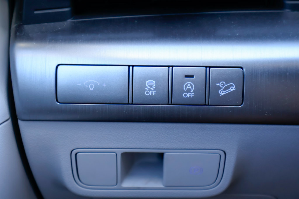 Certified 2026 Hyundai Kona SE FWD image 17