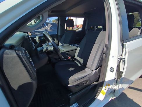 Used 2021 Chevrolet Silverado 1500 LT w/ Bed Protection Package RWD image 18