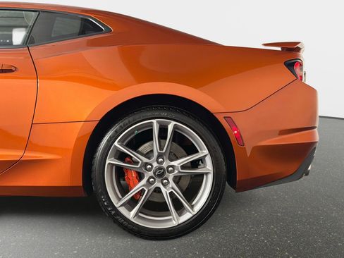Used 2023 Chevrolet Camaro SS RWD image 13