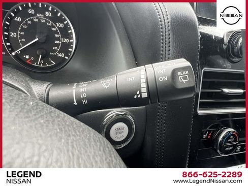 Used 2022 Nissan Armada SL w/ Midnight Edition Package image 28