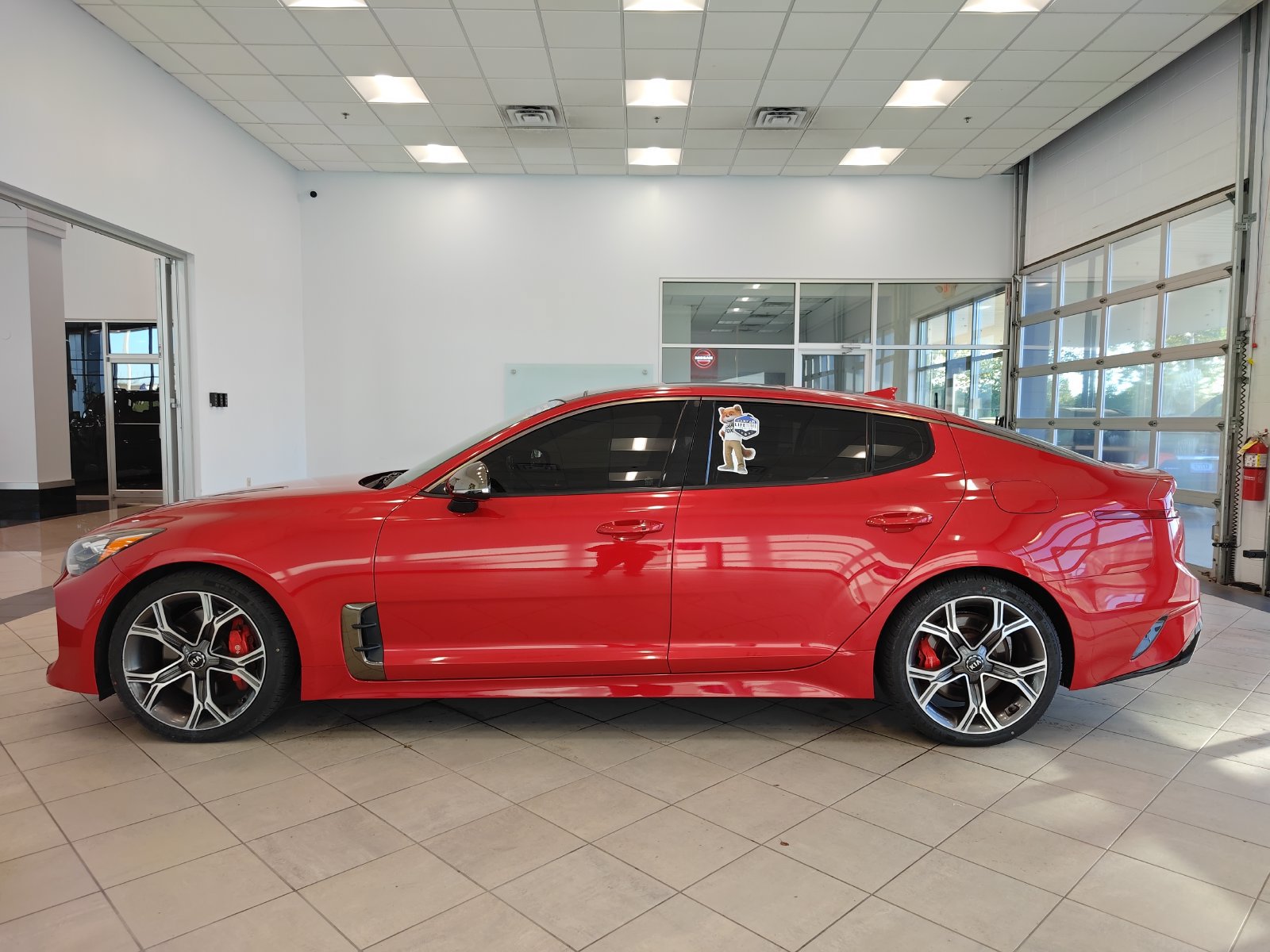 Used 2018 Kia Stinger GT2 RWD image 6