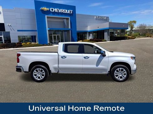 Used 2023 Chevrolet Silverado 1500 LTZ AWD/4WD image 28
