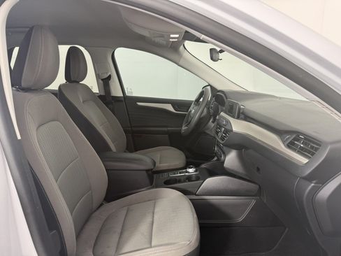 Used 2022 Ford Escape S FWD image 10