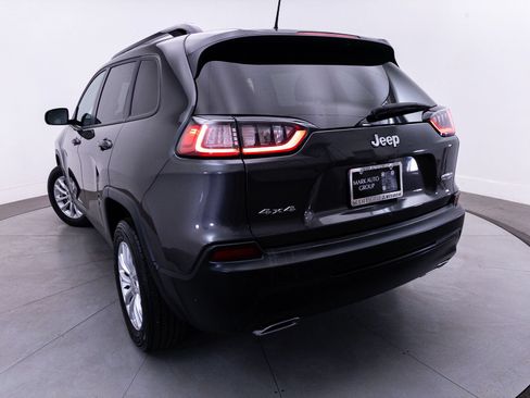 Used 2022 Jeep Cherokee Latitude Lux w/ Sun & Sound Group AWD/4WD image 6