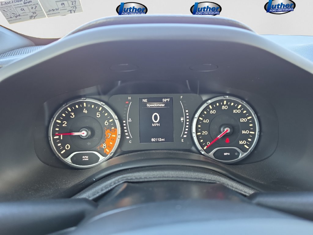 Used 2018 Jeep Renegade Latitude AWD/4WD image 20