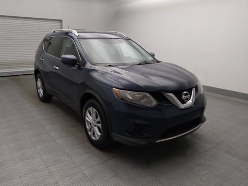 Used 2016 Nissan Rogue SV AWD/4WD image 13