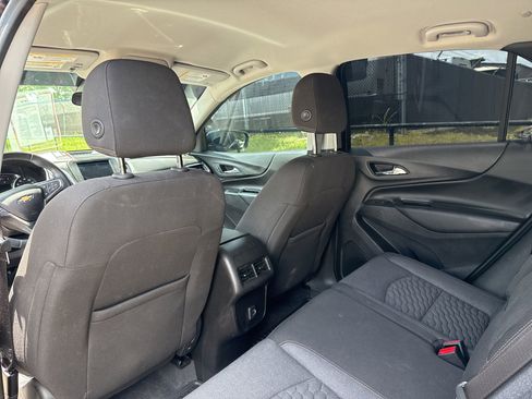 Used 2020 Chevrolet Equinox LT AWD/4WD image 14