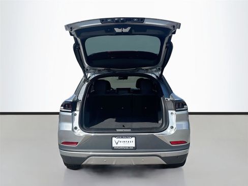 New 2025 VinFast VF 8 Plus image 27