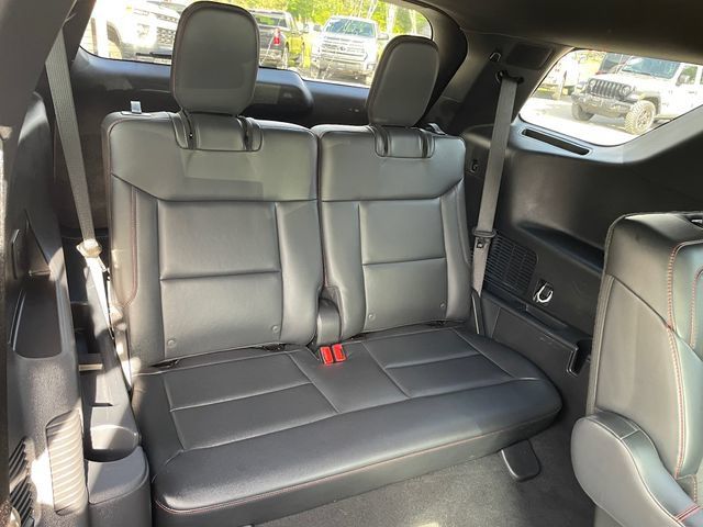 Used 2026 Ford Explorer ST-Line AWD/4WD image 15