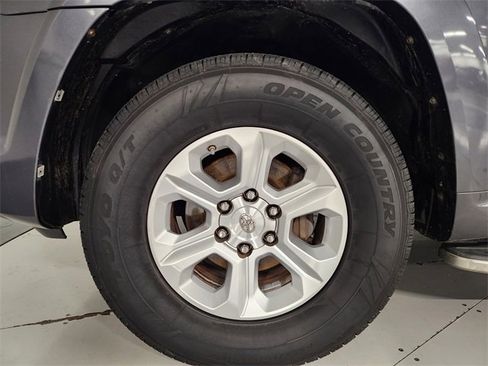 Used 2011 Toyota 4Runner SR5 image 8