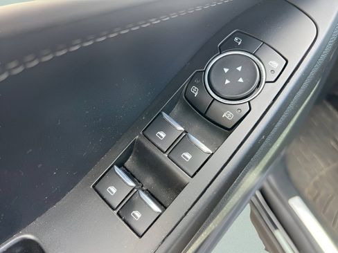 Used 2020 Ford Explorer Limited AWD/4WD image 20