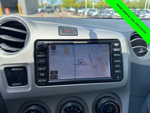 Used 2010 Toyota Matrix S AWD/4WD image 35