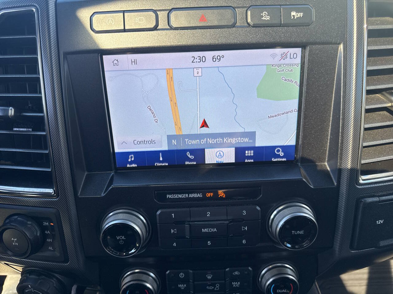 Used 2019 Ford F150 Raptor w/ Equipment Group 802A Luxury AWD/4WD image 28