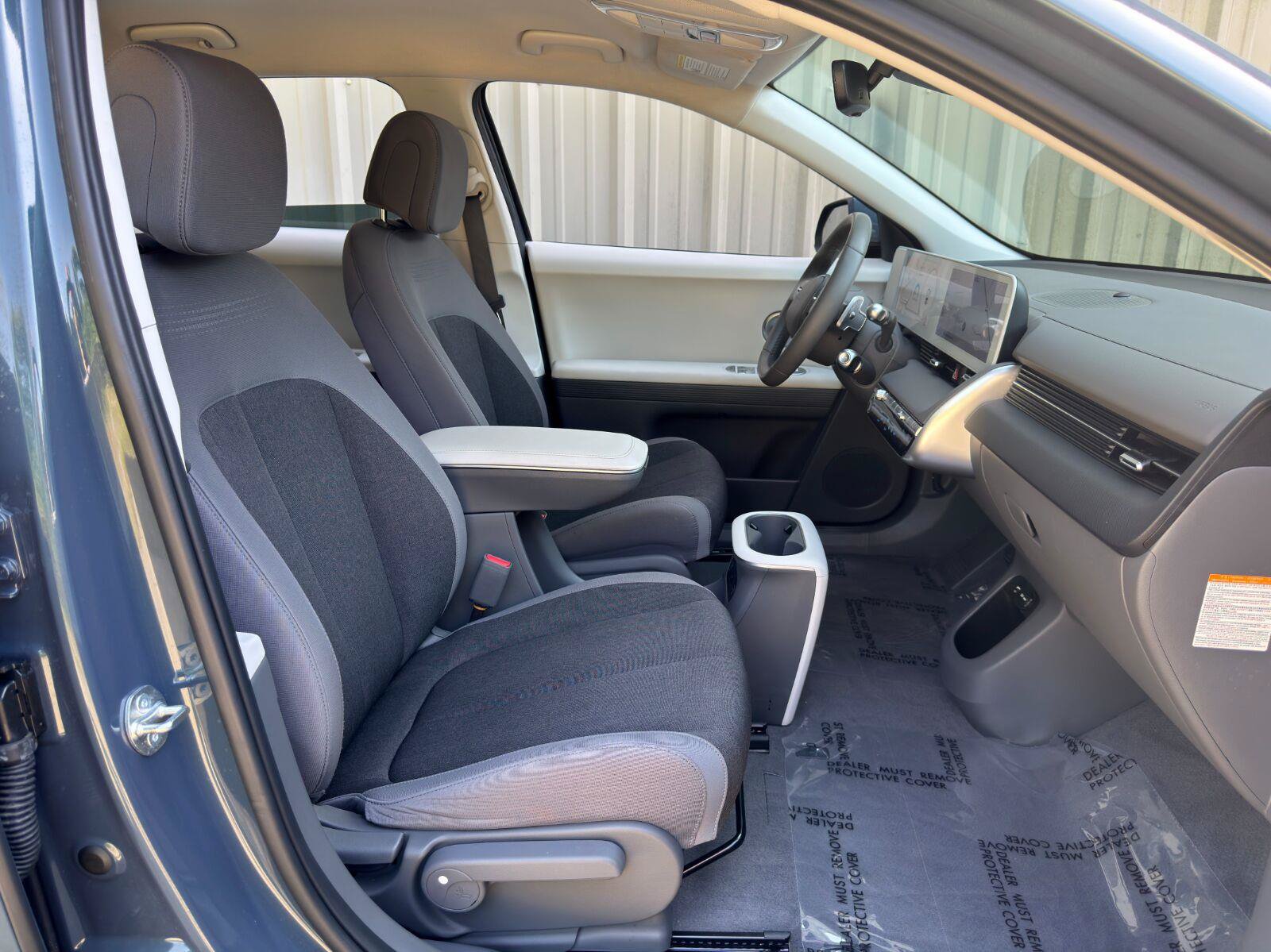 Used 2024 Hyundai Ioniq 5 SEL RWD image 15