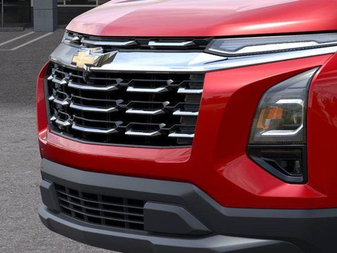 New 2026 Chevrolet Equinox LT w/ Safety and Technology Package FWD image 13
