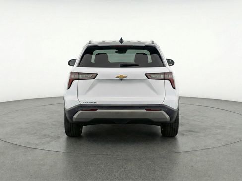 Used 2025 Chevrolet Equinox LT image 7