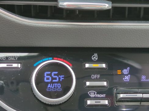 Certified 2023 Hyundai Sonata Limited w/ Cargo Package image 37