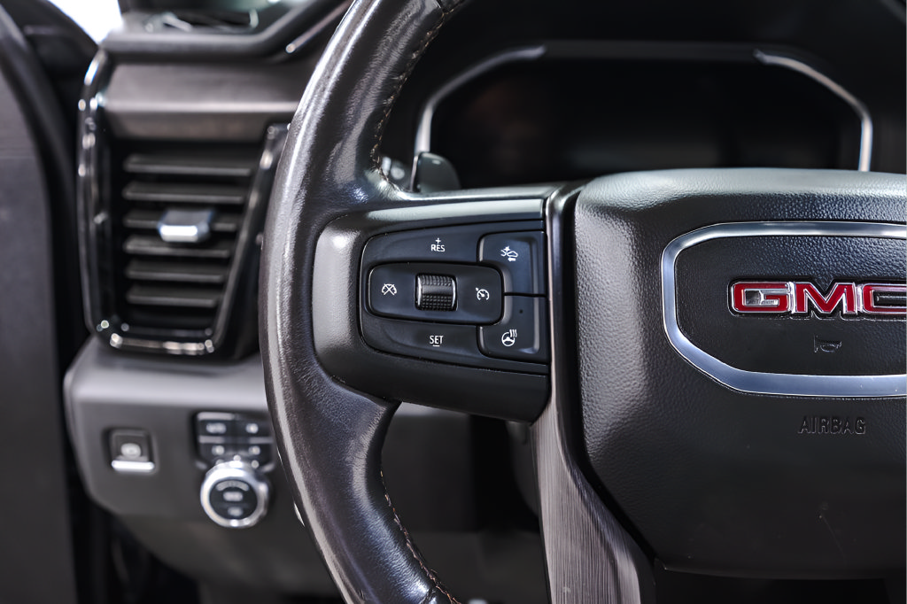 Used 2023 GMC Sierra 1500 AT4 AWD/4WD image 11