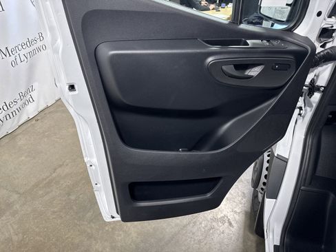 New 2025 Mercedes-Benz Sprinter 3500 image 9