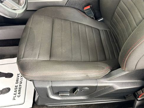 Used 2018 Ford F150 XLT w/ Equipment Group 302A Luxury image 19