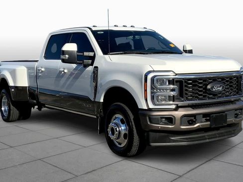 Certified 2023 Ford F350 King Ranch image 2
