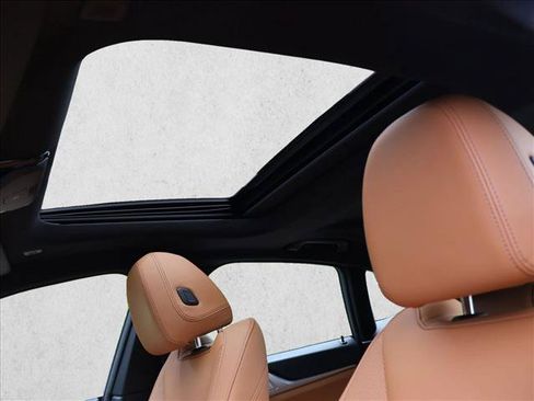 Used 2023 BMW i4 eDrive35 w/ Premium Package RWD image 21