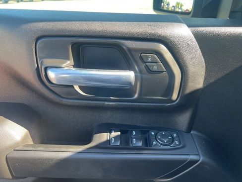 Used 2024 Chevrolet Silverado 2500 Custom w/ Custom Value Package image 20