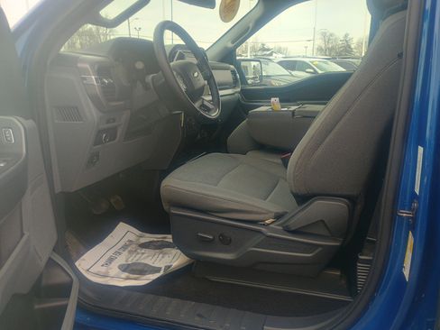 Certified 2025 Ford F150 XLT w/ Equipment Group 301A Standard image 16