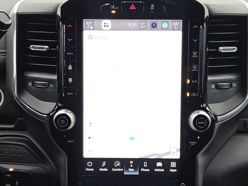 Used 2026 RAM 2500 Laramie w/ Night Edition image 17