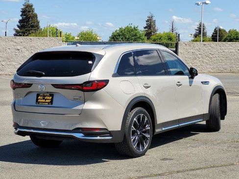 Used 2024 MAZDA CX-90 Plug-In Hybrid w/ Premium Plus image 4