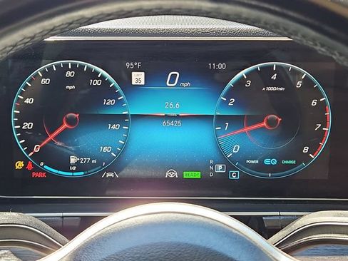 Used 2021 Mercedes-Benz GLE 450 4MATIC image 3